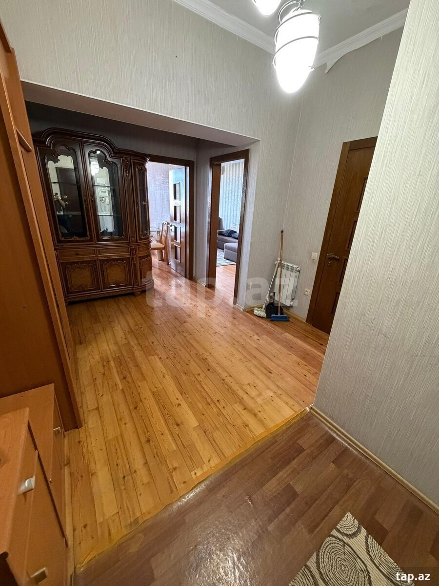 3-otaqlı yeni tikili kirayə verilir, 7-ci mkr., 100 m² (8)