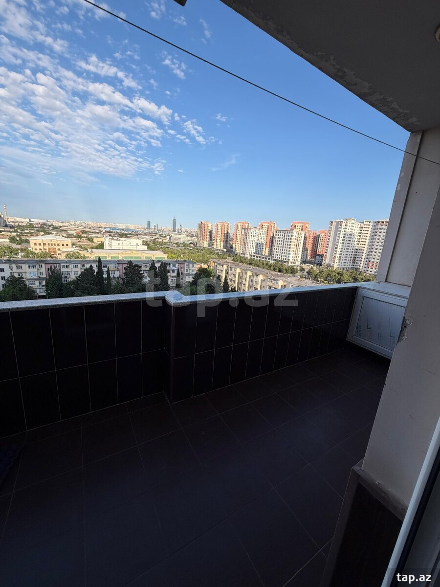 3-otaqlı yeni tikili kirayə verilir, 7-ci mkr., 100 m² (11)