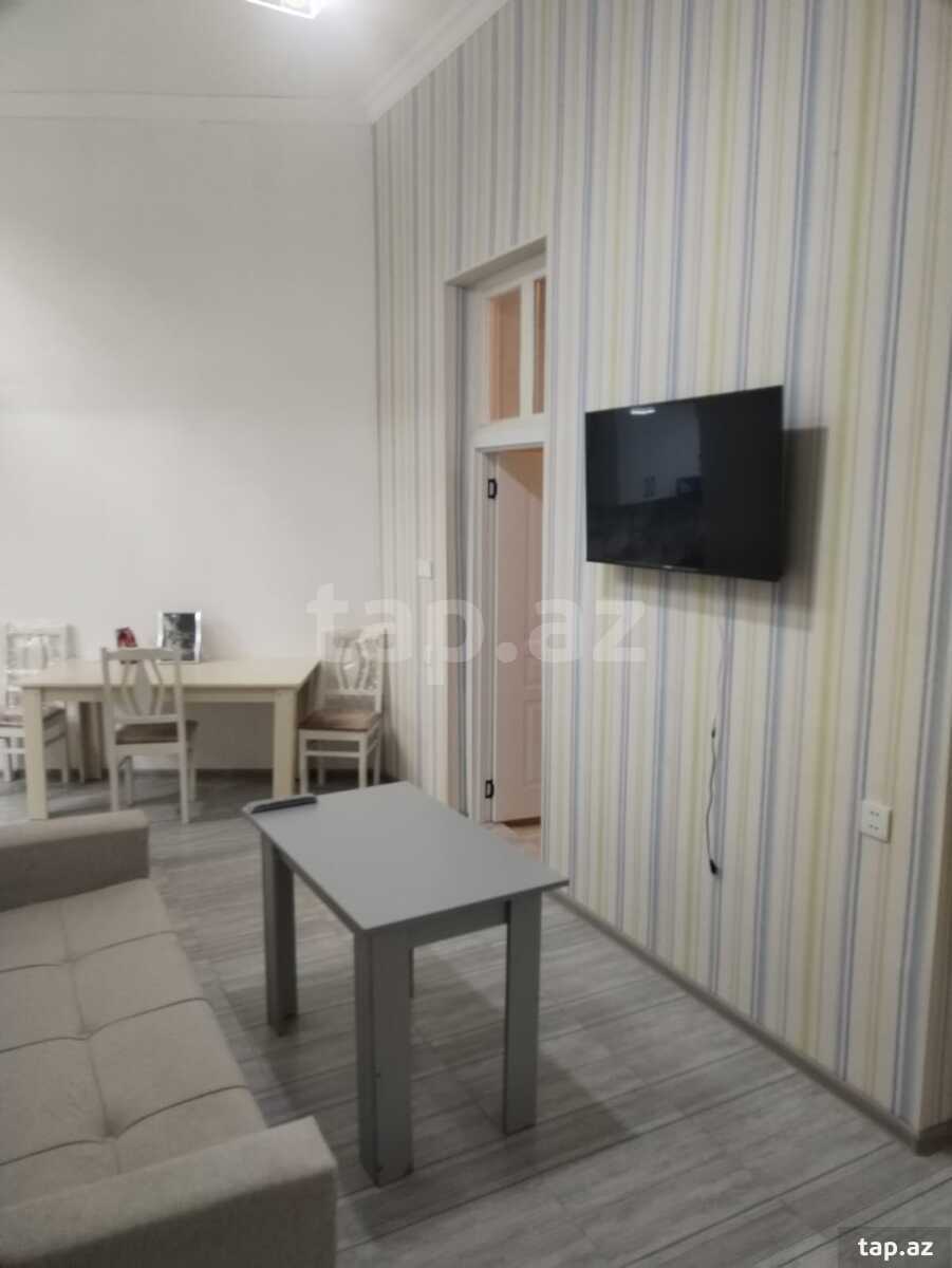 3-otaqlı mənzil kirayə verilir, Sahil m., 70 m²