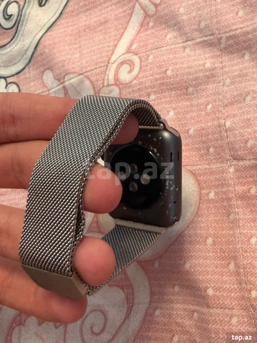Apple Watch  (2)