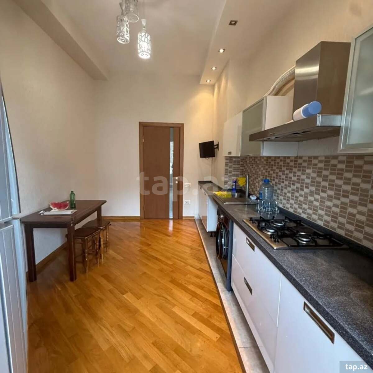 2-otaqlı mənzil kirayə verilir, Nərimanov r., 80 m² (9)