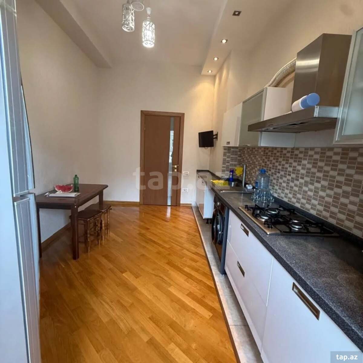 2-otaqlı mənzil kirayə verilir, Nərimanov r., 80 m² (10)