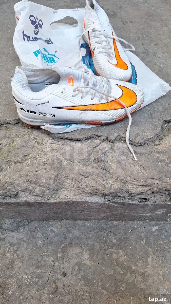 Nike futbol ayaqqabısı  (2)