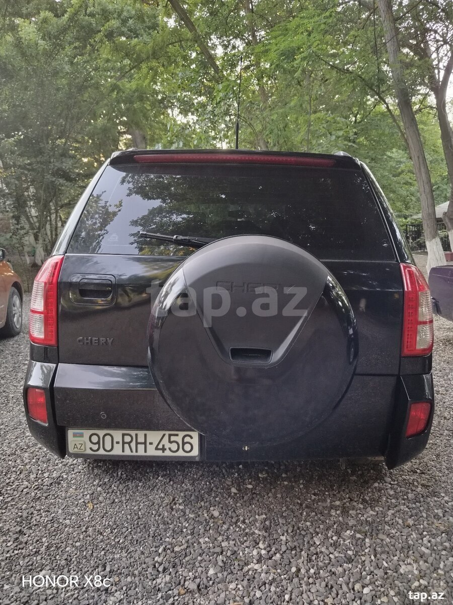 Chery Tiggo (T11), 2012 il (5)