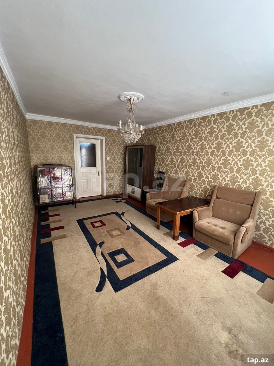 3-otaqlı mənzil kirayə verilir, Gəncə ş., 70 m²