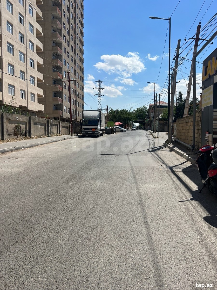 6 sot torpaq sahəsi, Xırdalan ş. (8)