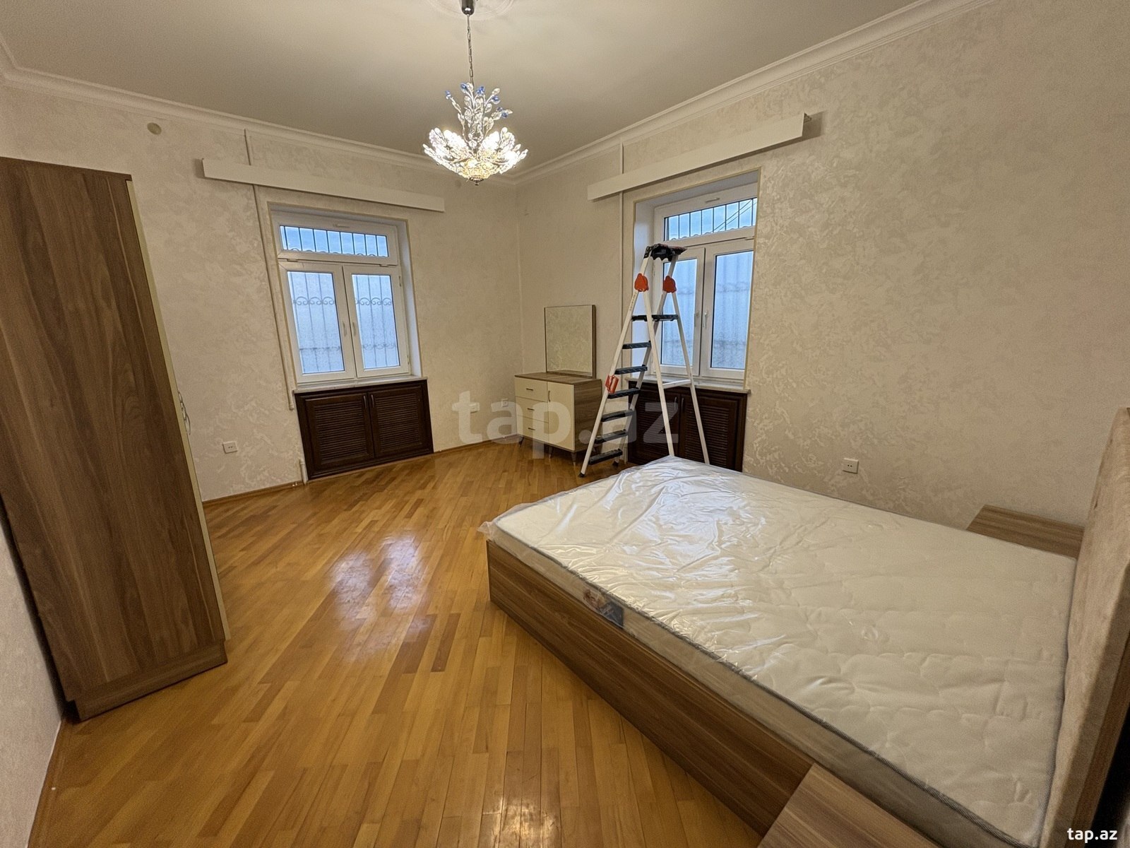 Bağ evi kirayə verilir, Novxanı qəs. (10)