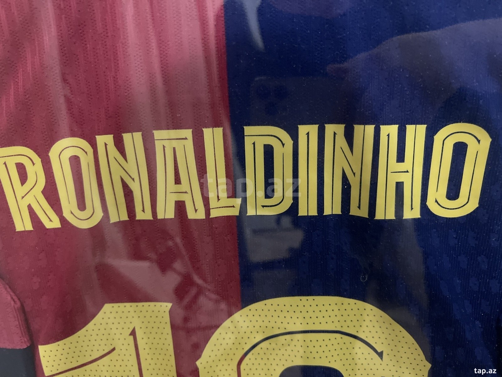 Ronaldinho imzalı forma (6)