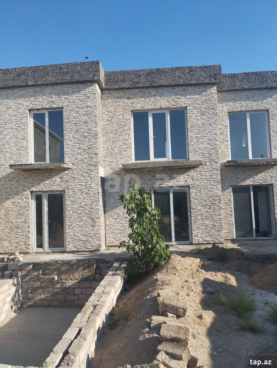 Villa, Qala qəs. (9)