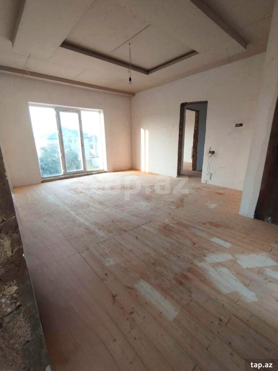 Villa, Qala qəs. (17)
