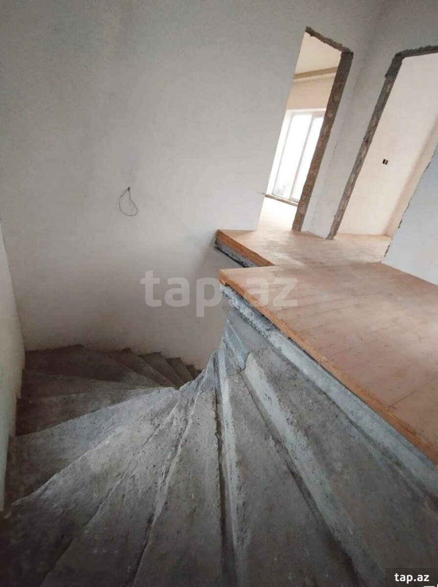 Villa, Qala qəs. (18)