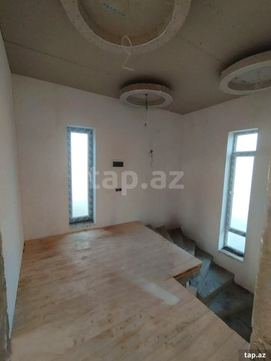 Villa, Qala qəs. (22)