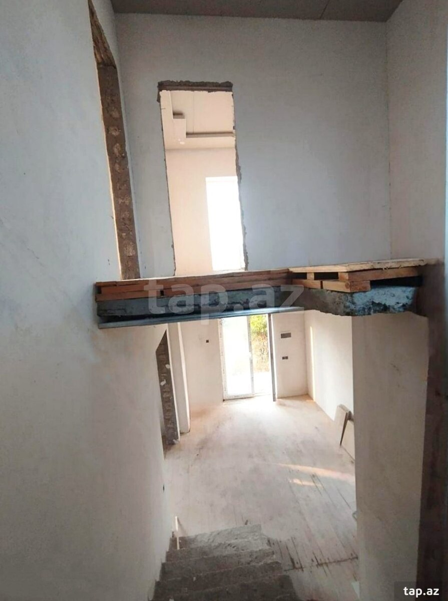 Villa, Qala qəs. (28)