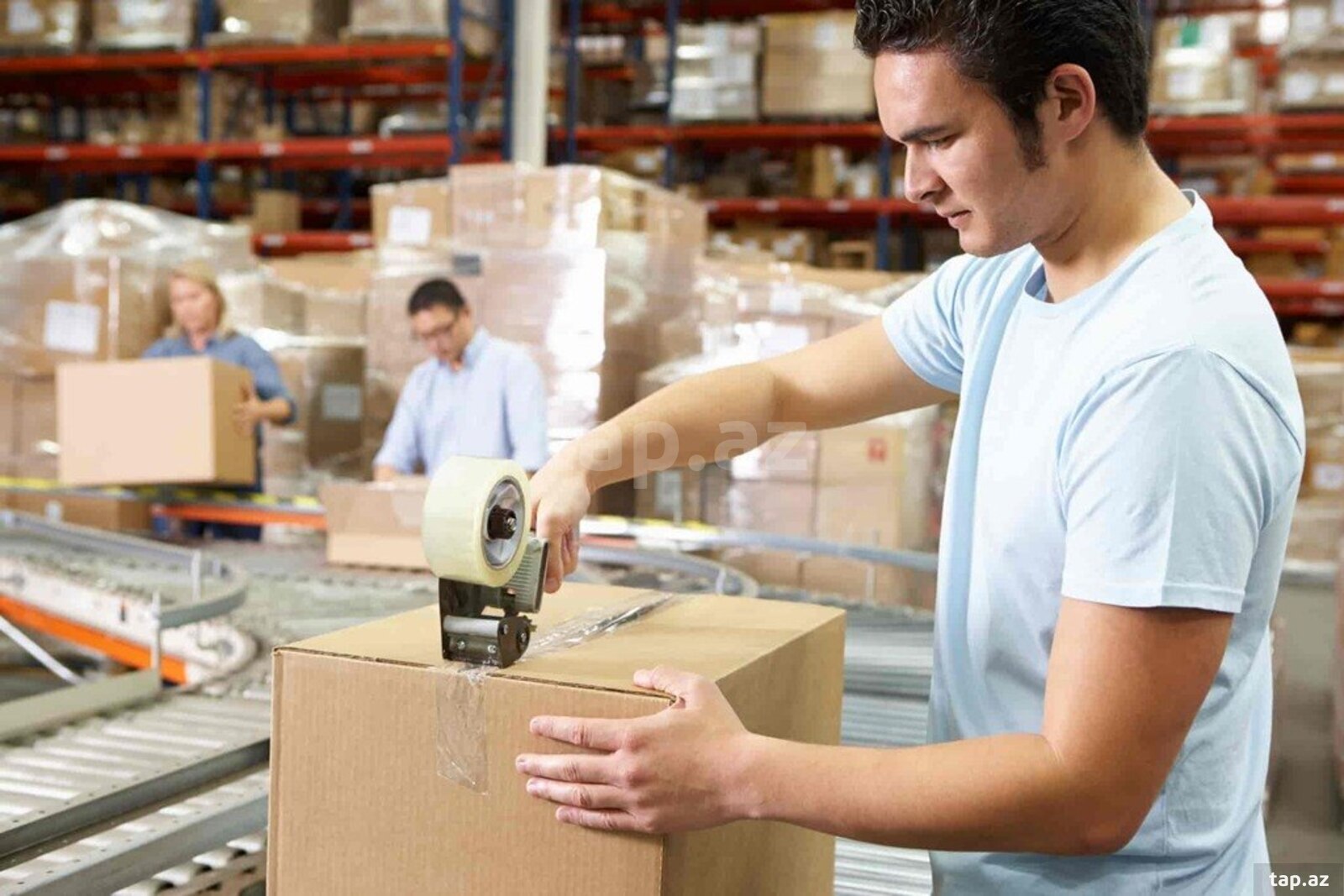 Qablaşdırıcı / Paketçi tələb olunur