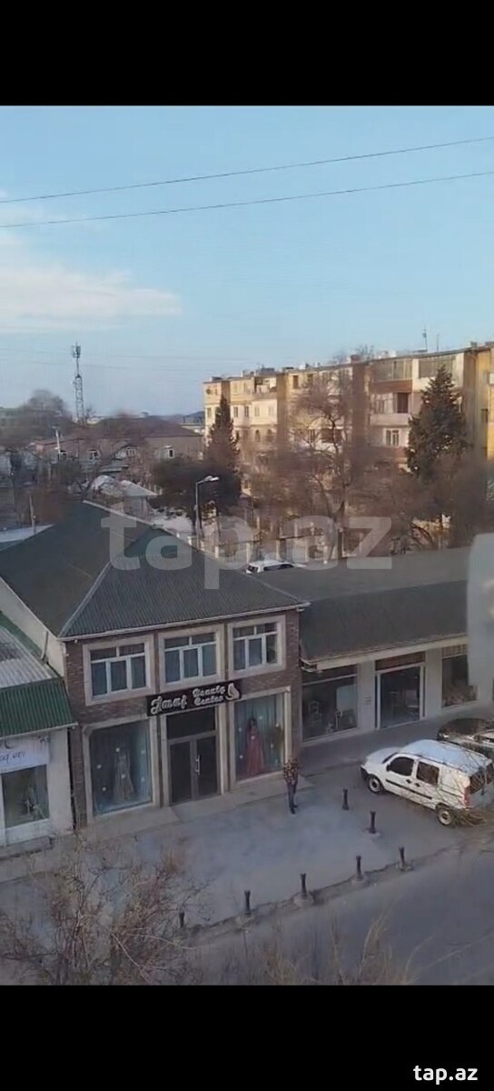 2-otaqlı mənzil kirayə verilir, Binə qəs., 50 m²