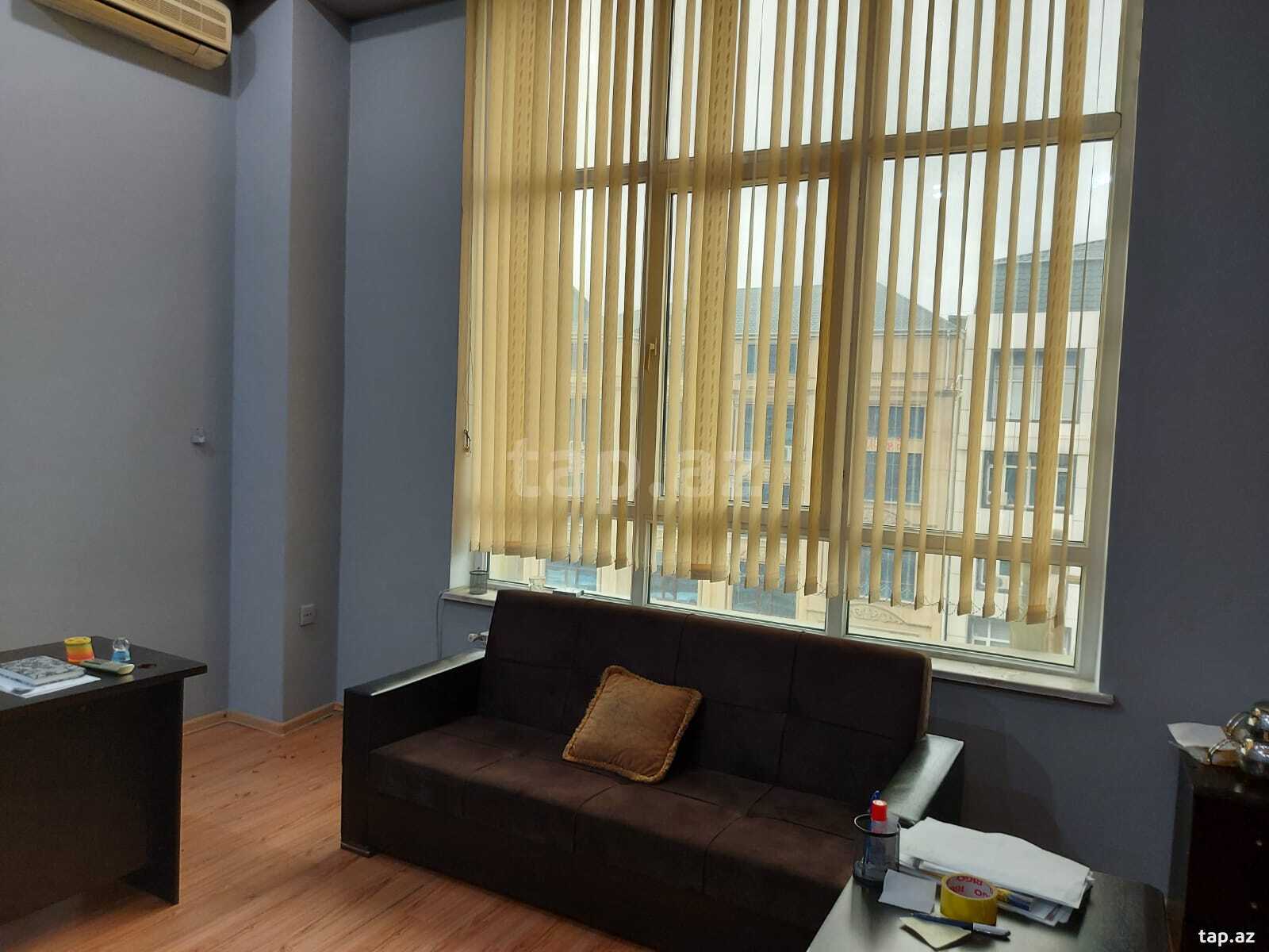 Ofis icarəyə verilir, Ə.Rəcəbli küç.