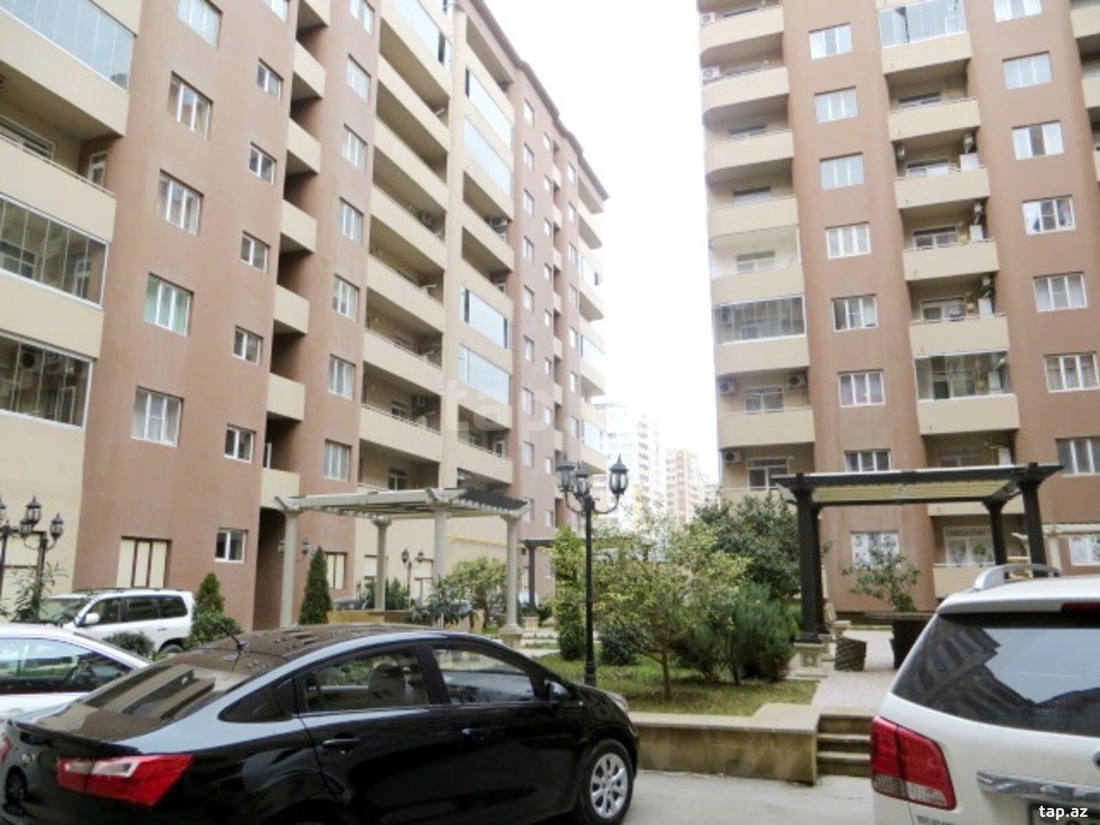 5-otaqlı yeni tikili, Elmlər Akademiyası m., 272 m² (3)
