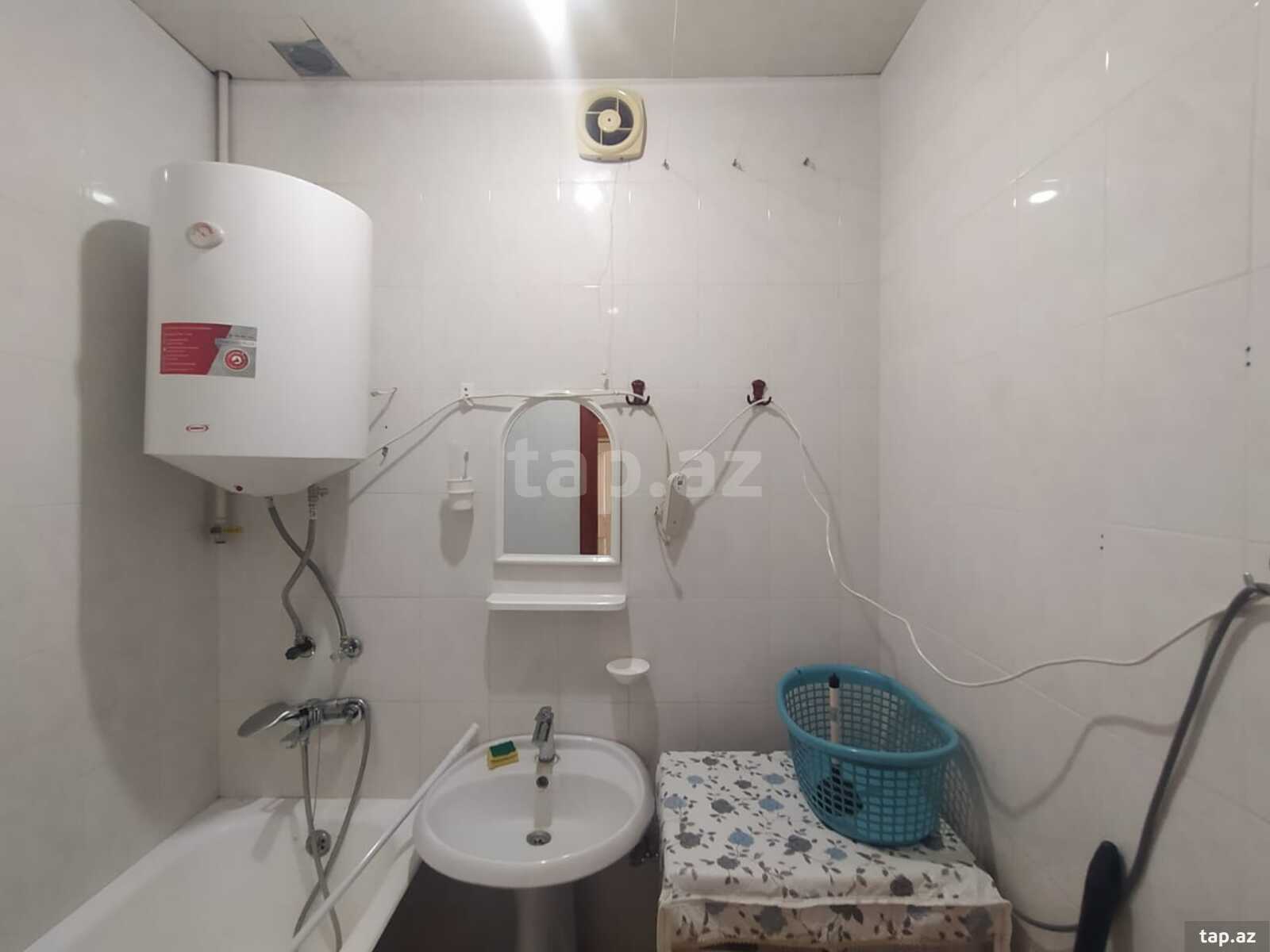 2-otaqlı mənzil kirayə verilir, Bakıxanov qəs., 60 m² (15)