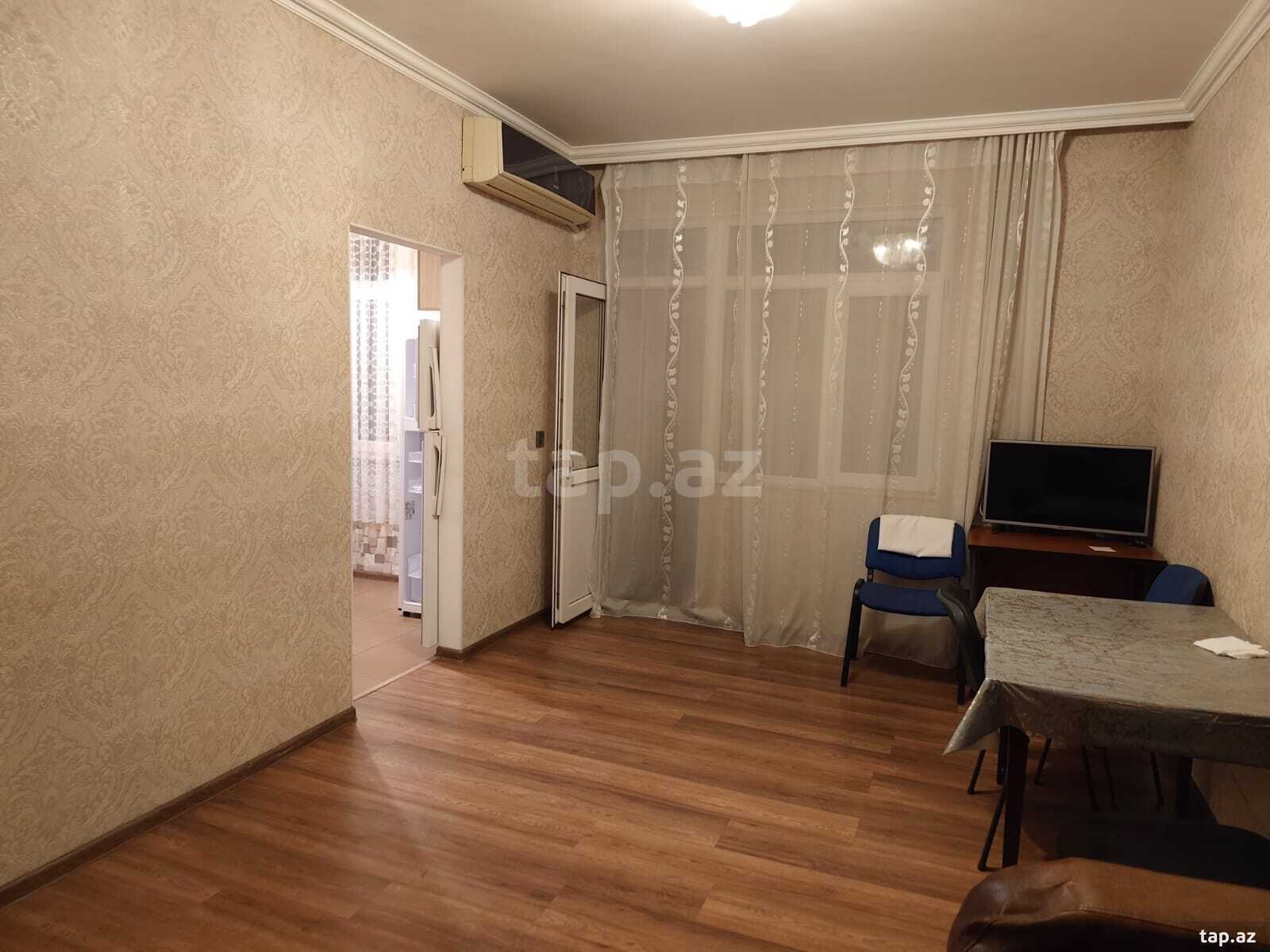 2-otaqlı mənzil kirayə verilir, 7-ci mkr., 50 m² (4)