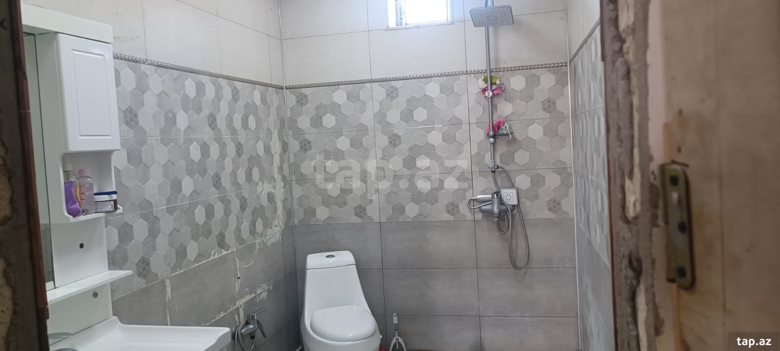 Həyət evi, Saray qəs. (11)