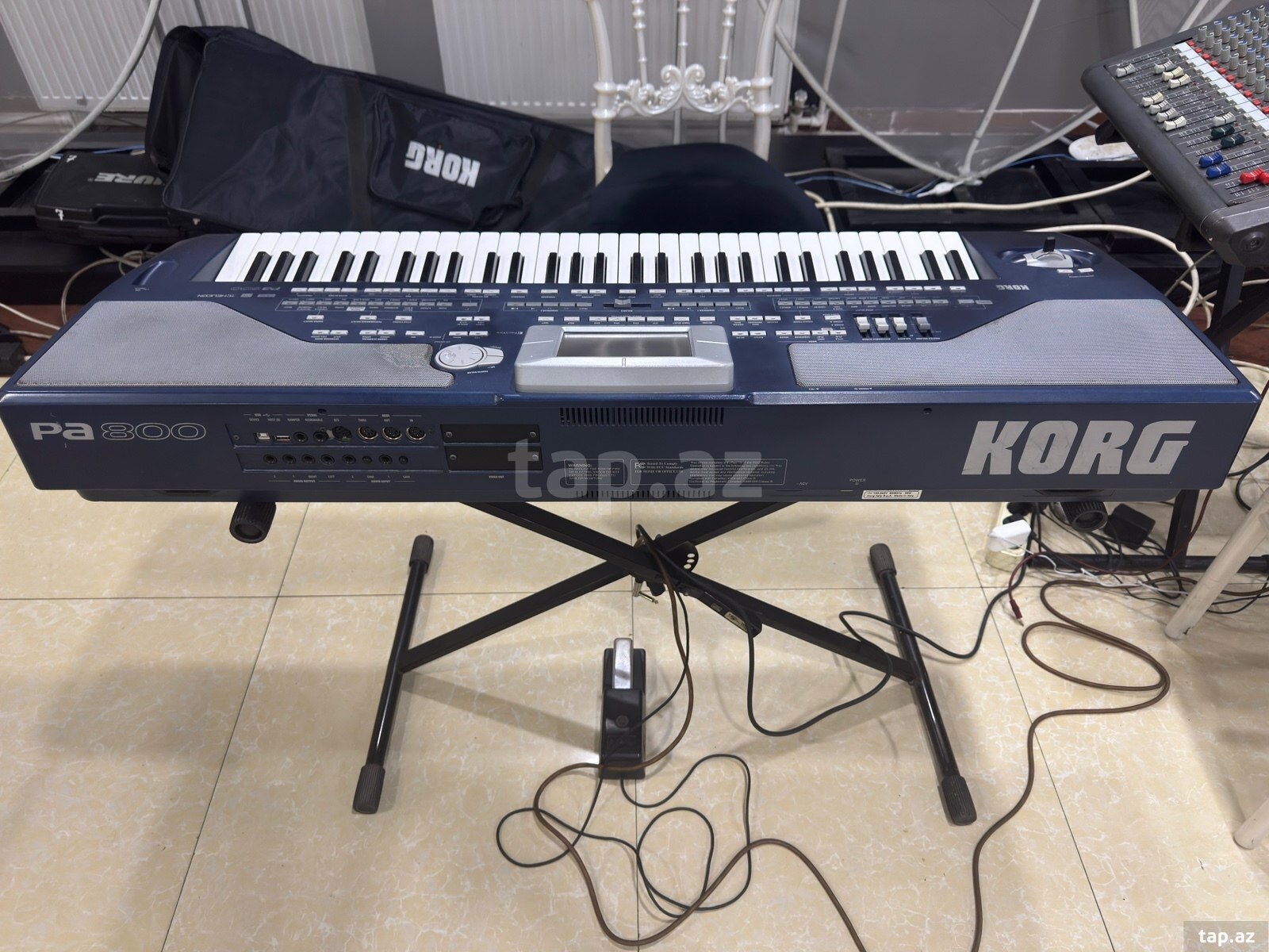 Sintezator Korg PA 800 (2)