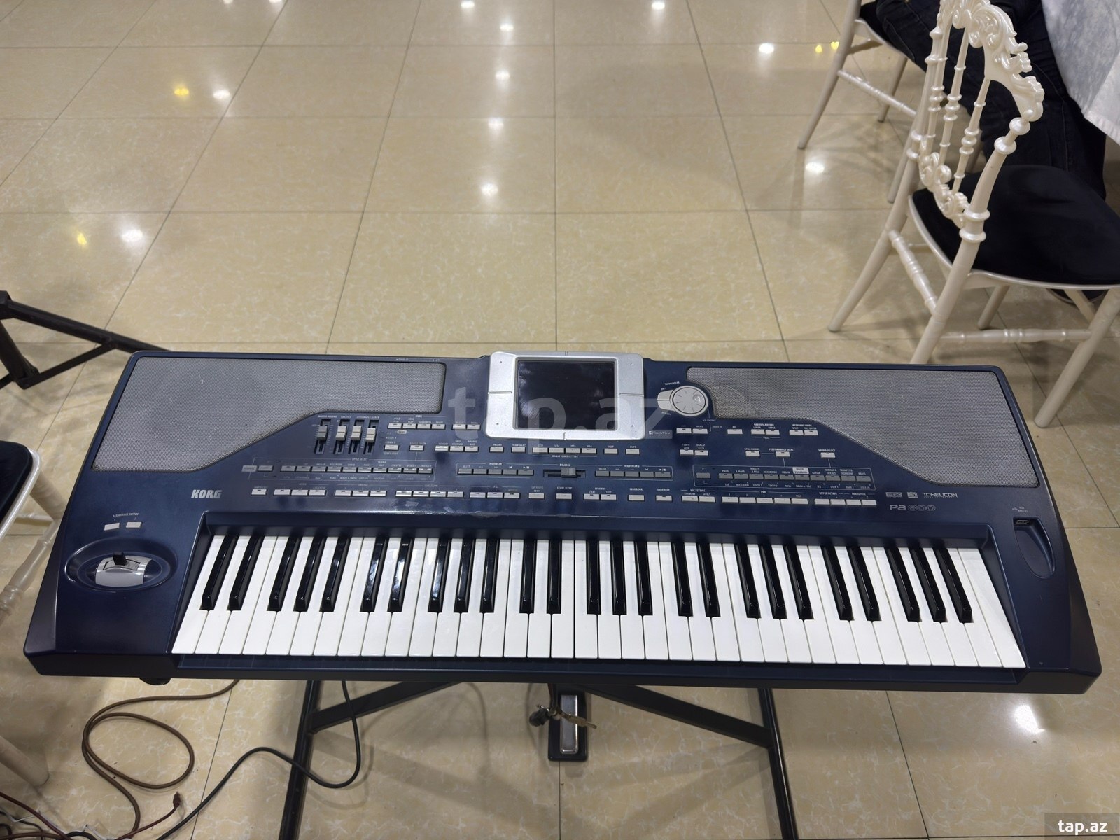 Sintezator Korg PA 800