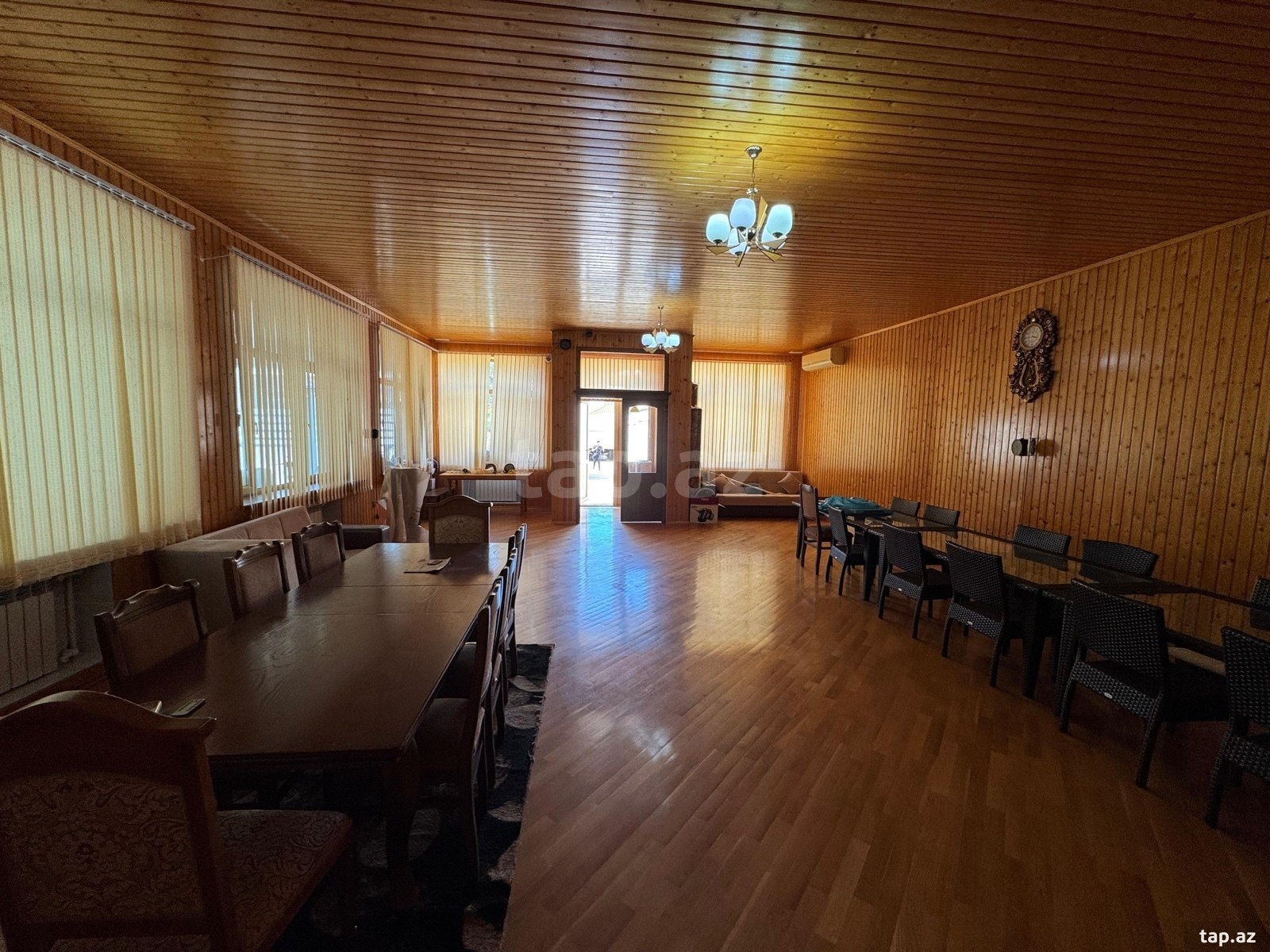 Bağ evi, Novxanı qəs.