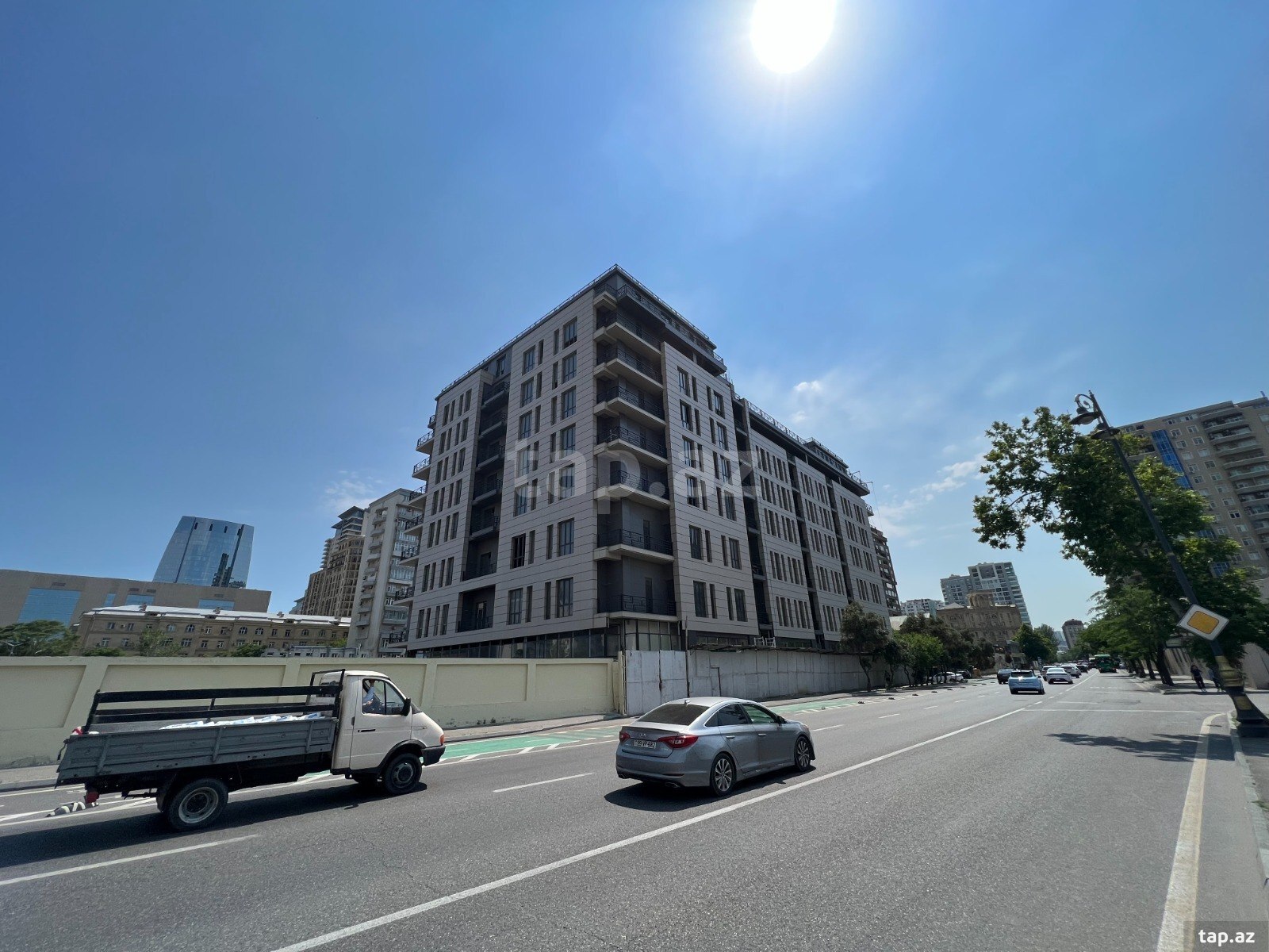 2-otaqlı yeni tikili, 28 May m., 82 m²