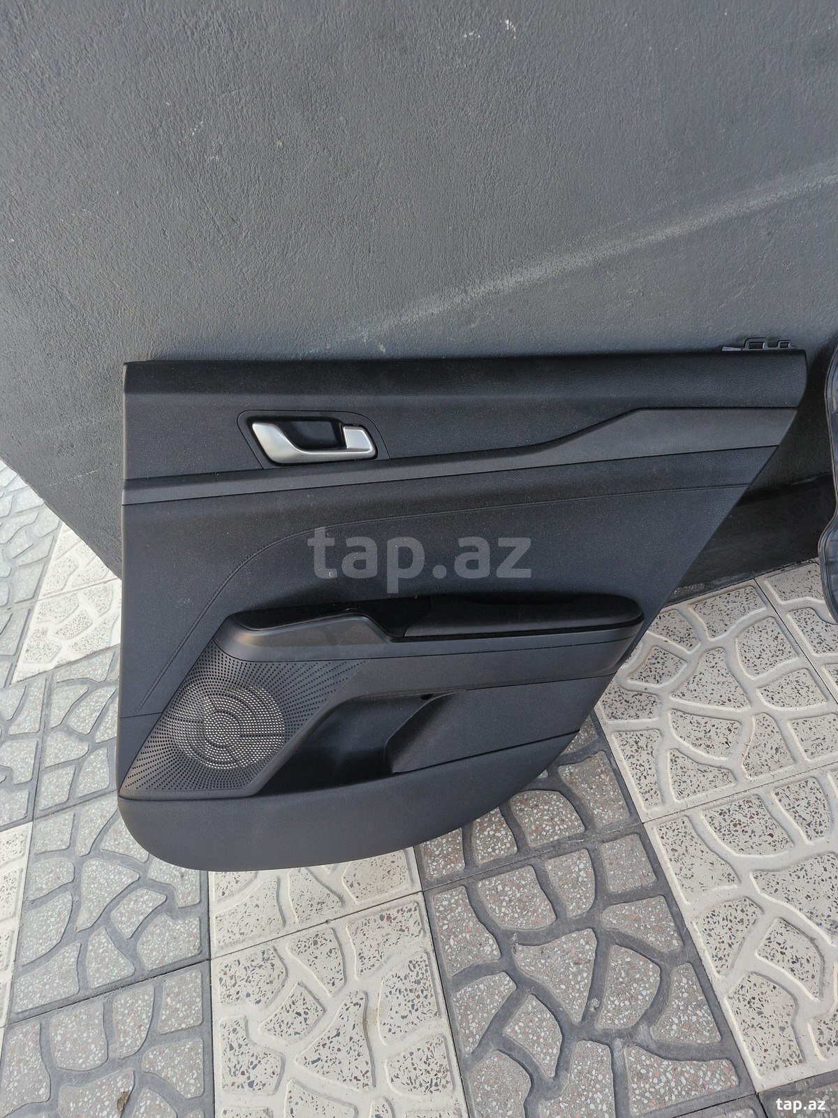 Kia K5 qapı üzlüyü