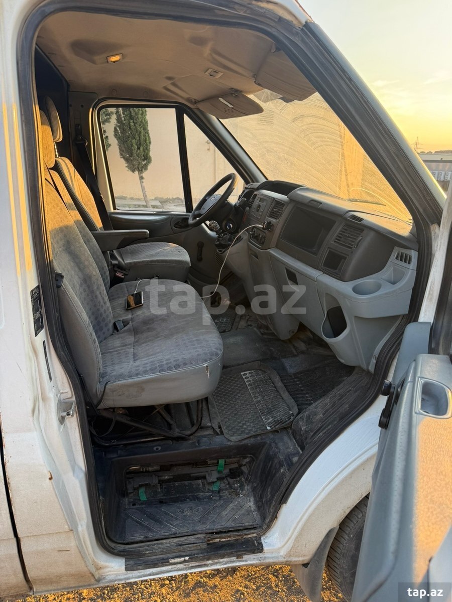 Ford Transit, 2008 il (8)