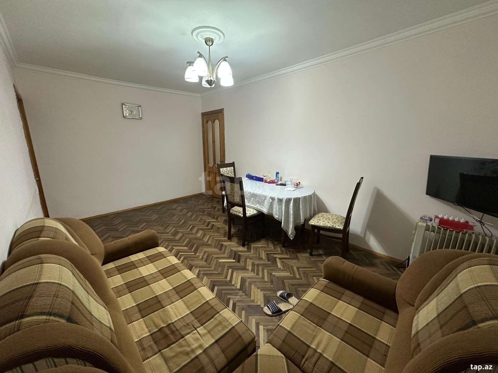2-otaqlı mənzil kirayə verilir, E.Akademiyası m., 45 m² (2)