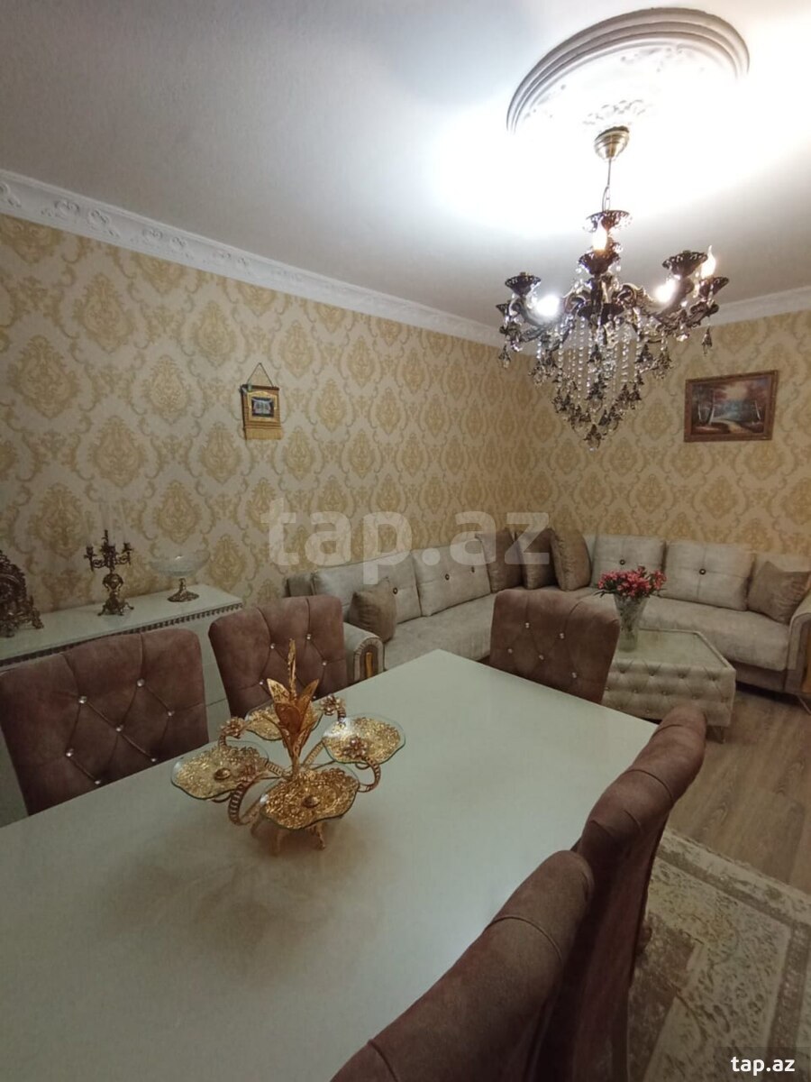 4-otaqlı mənzil, Gəncə ş., 70 m²