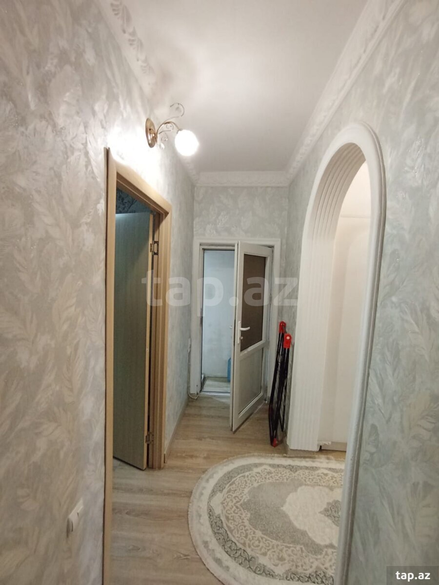 4-otaqlı mənzil, Gəncə ş., 70 m²