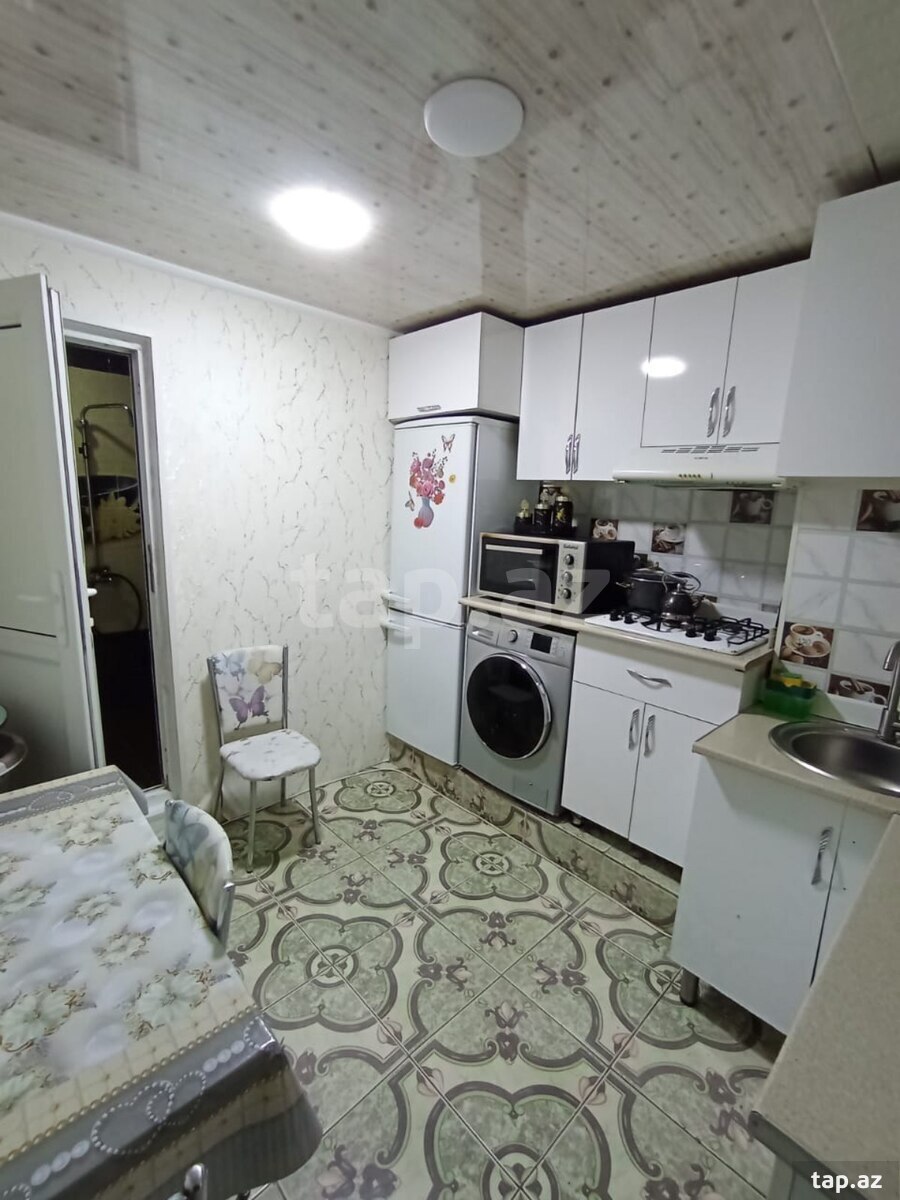4-otaqlı mənzil, Gəncə ş., 70 m²
