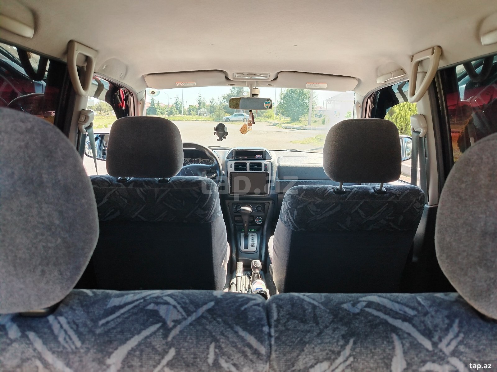 Mitsubishi Pajero io, 1999 il (10)