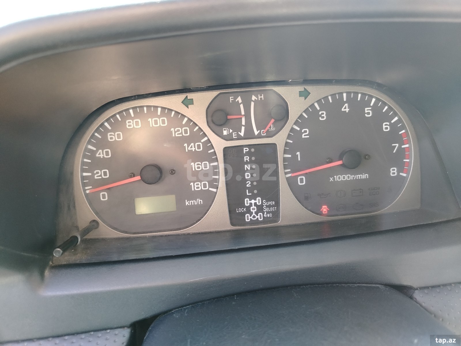 Mitsubishi Pajero io, 1999 il (13)