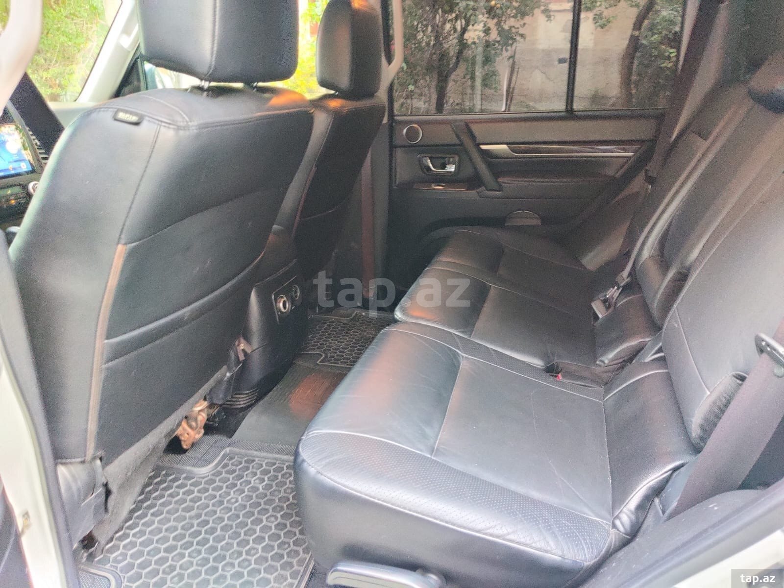 Mitsubishi Pajero, 2011 il (4)