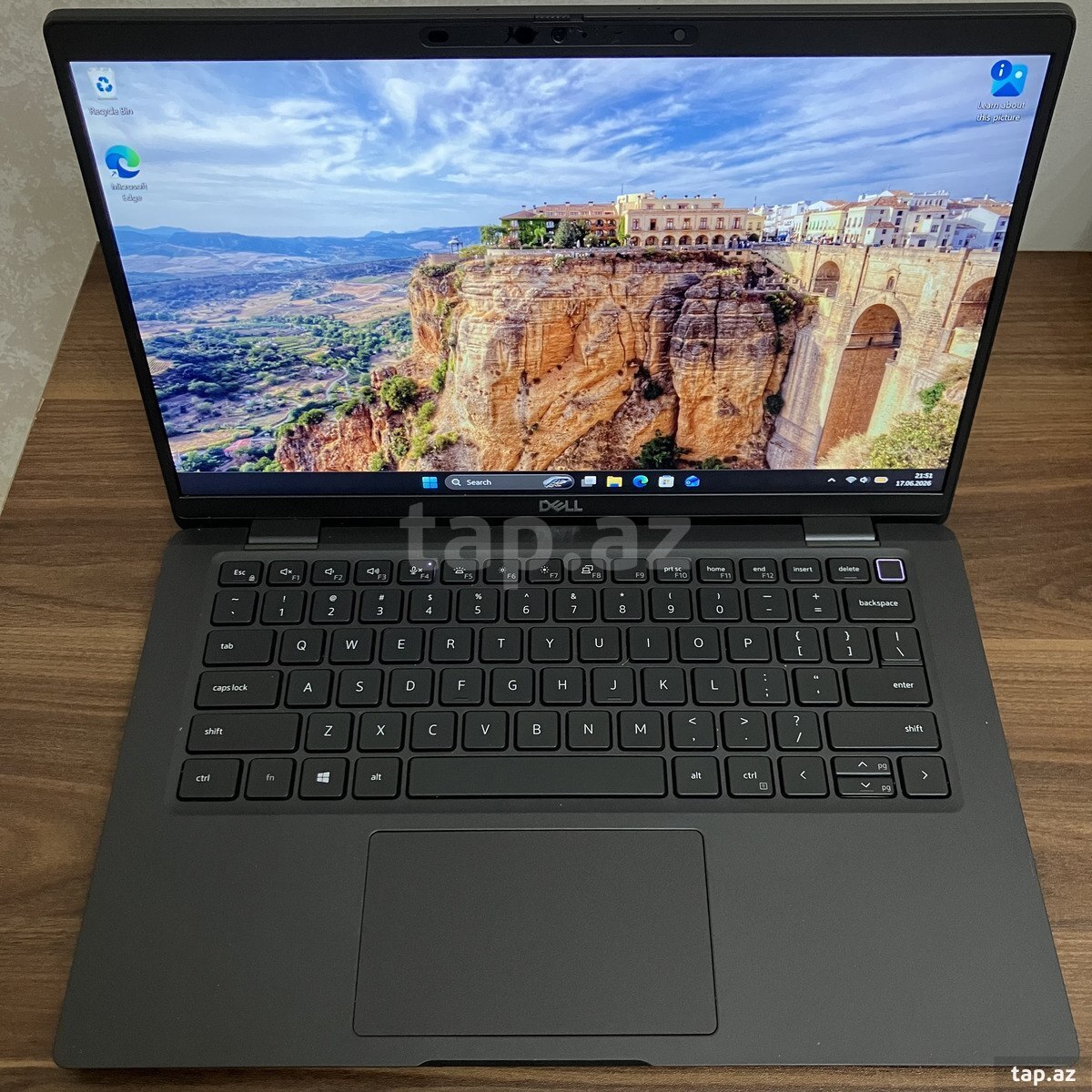 Dell Latitude 7420