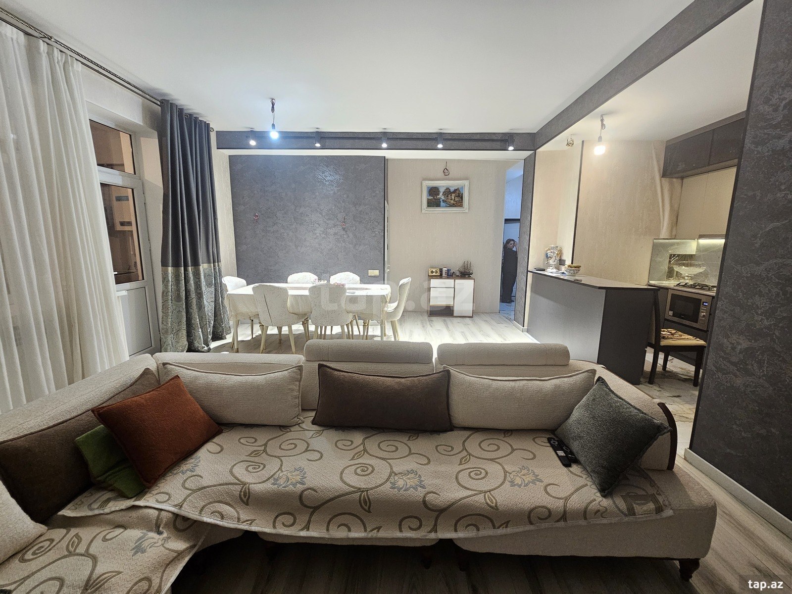 3-otaqlı yeni tikili, Azadlıq m., 90 m² (2)
