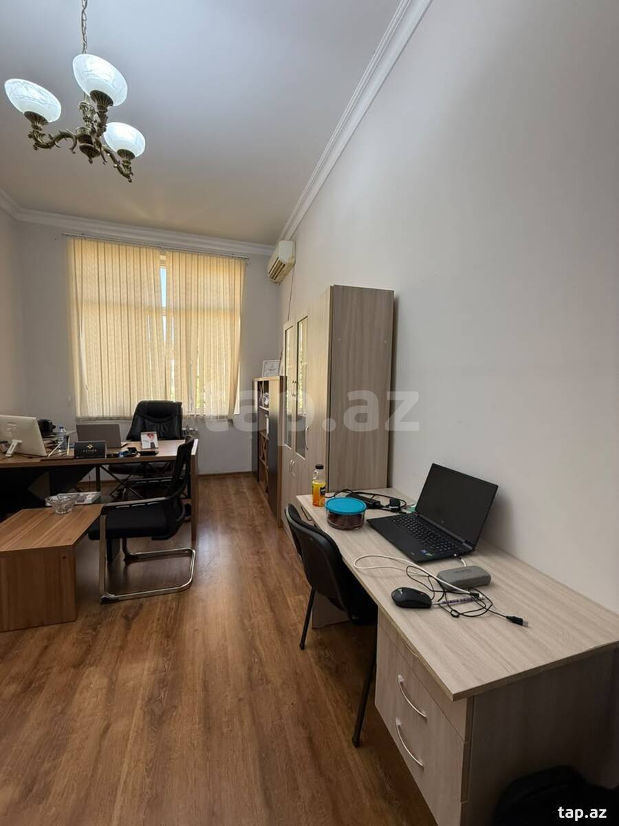 Ofis icarəyə verilir, Qara Qarayev m.