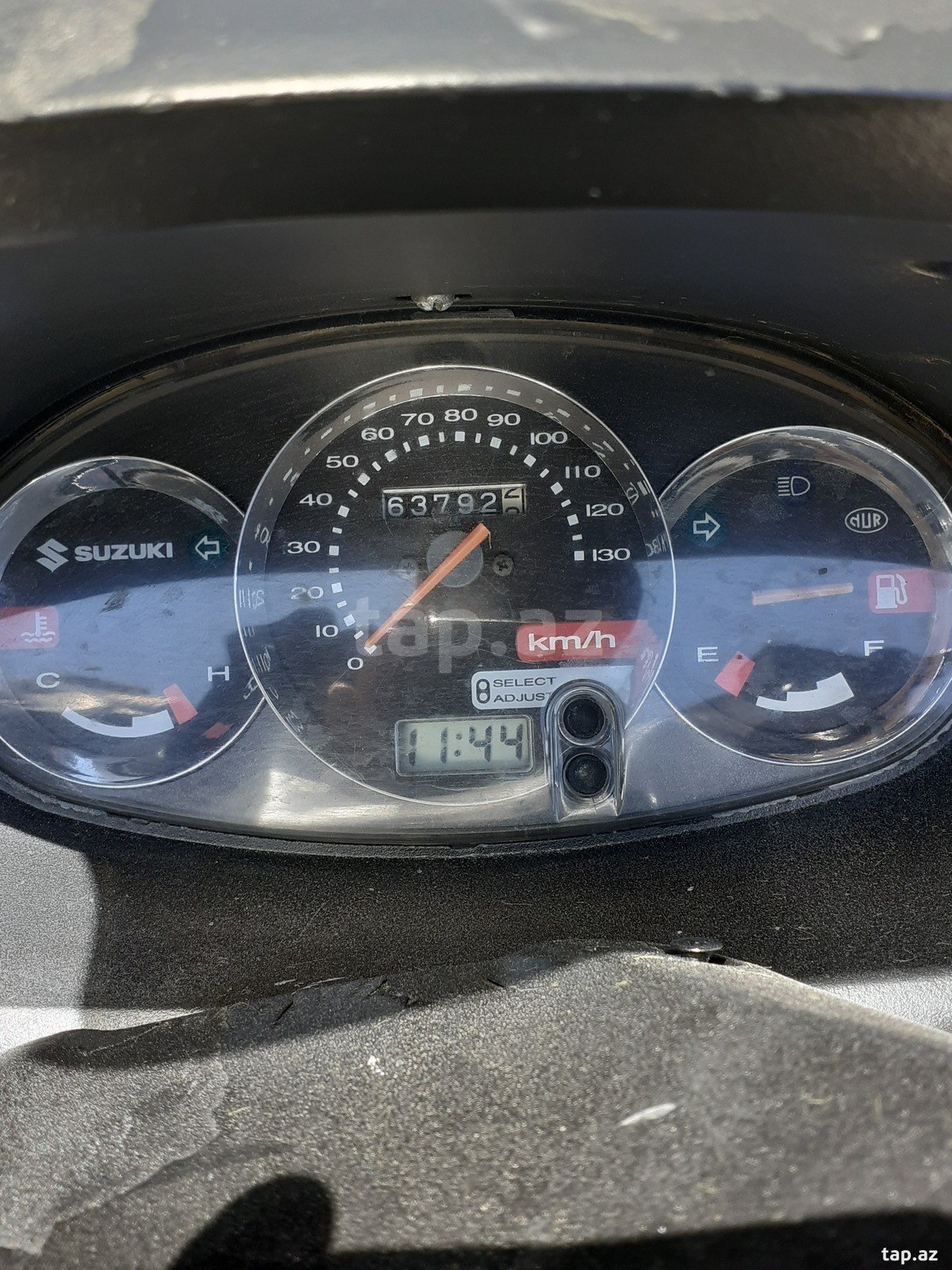 Suzuki Burgman 2002 il (2)