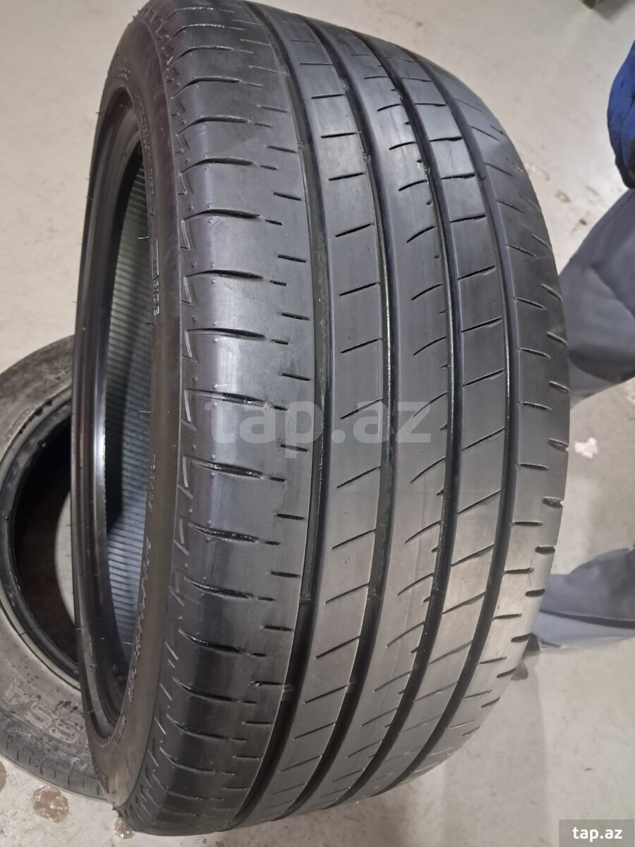 Bridgestone şinləri 235/45 R18 (3)