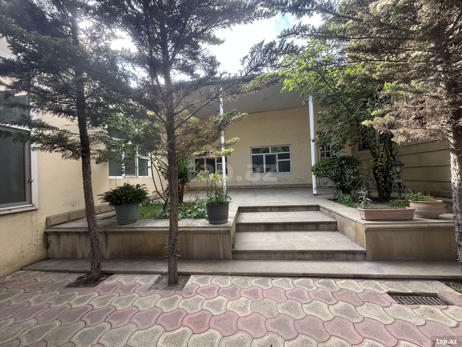 Villa, Binəqədi r.