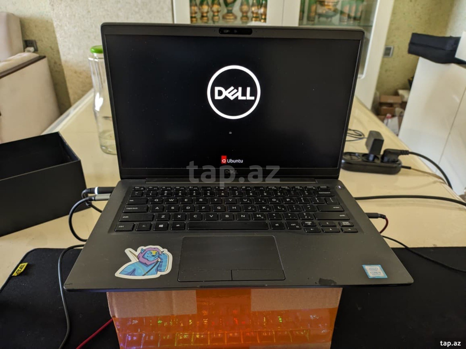 Dell Lattitude 7400