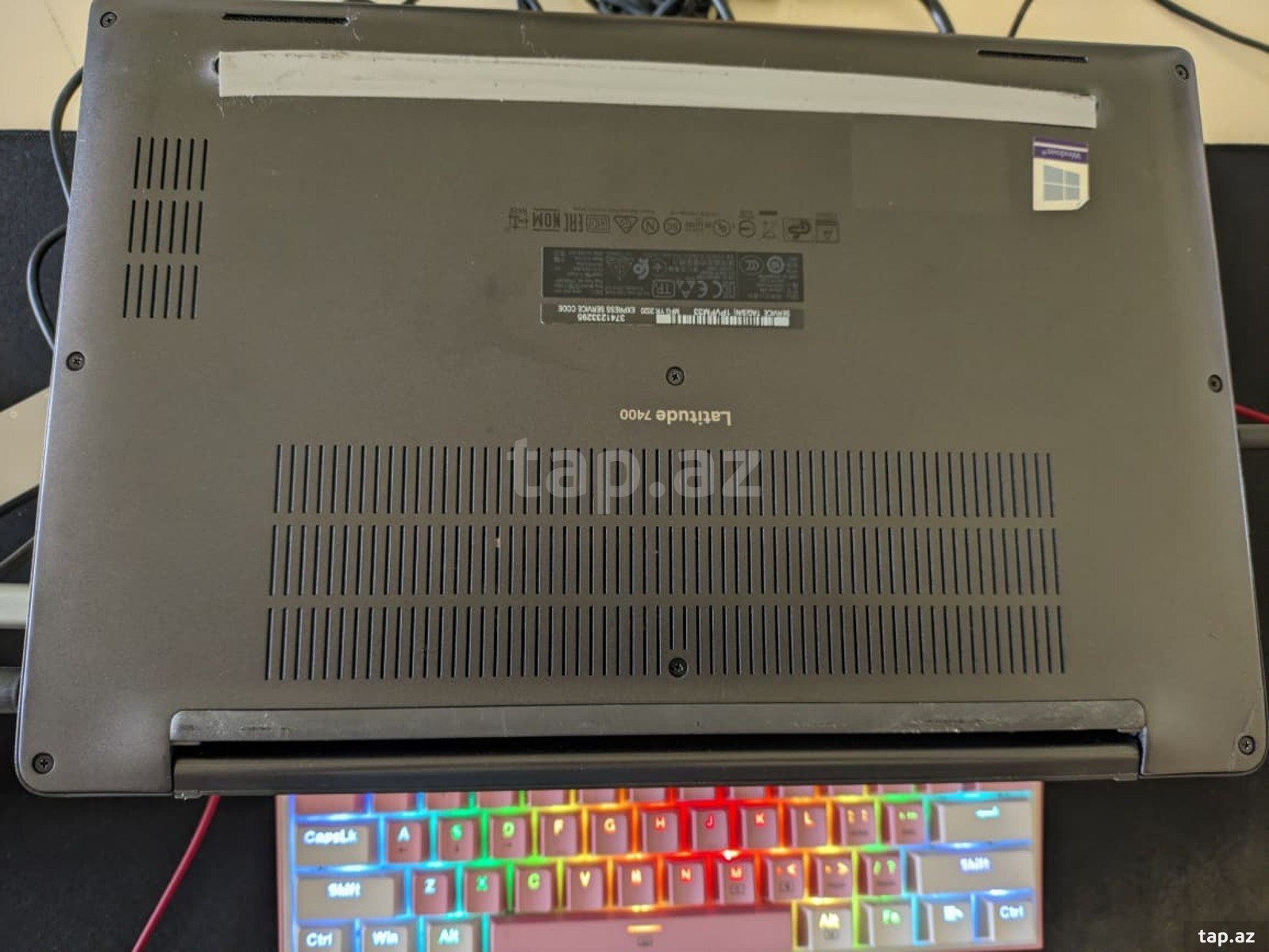 Dell Lattitude 7400 (6)