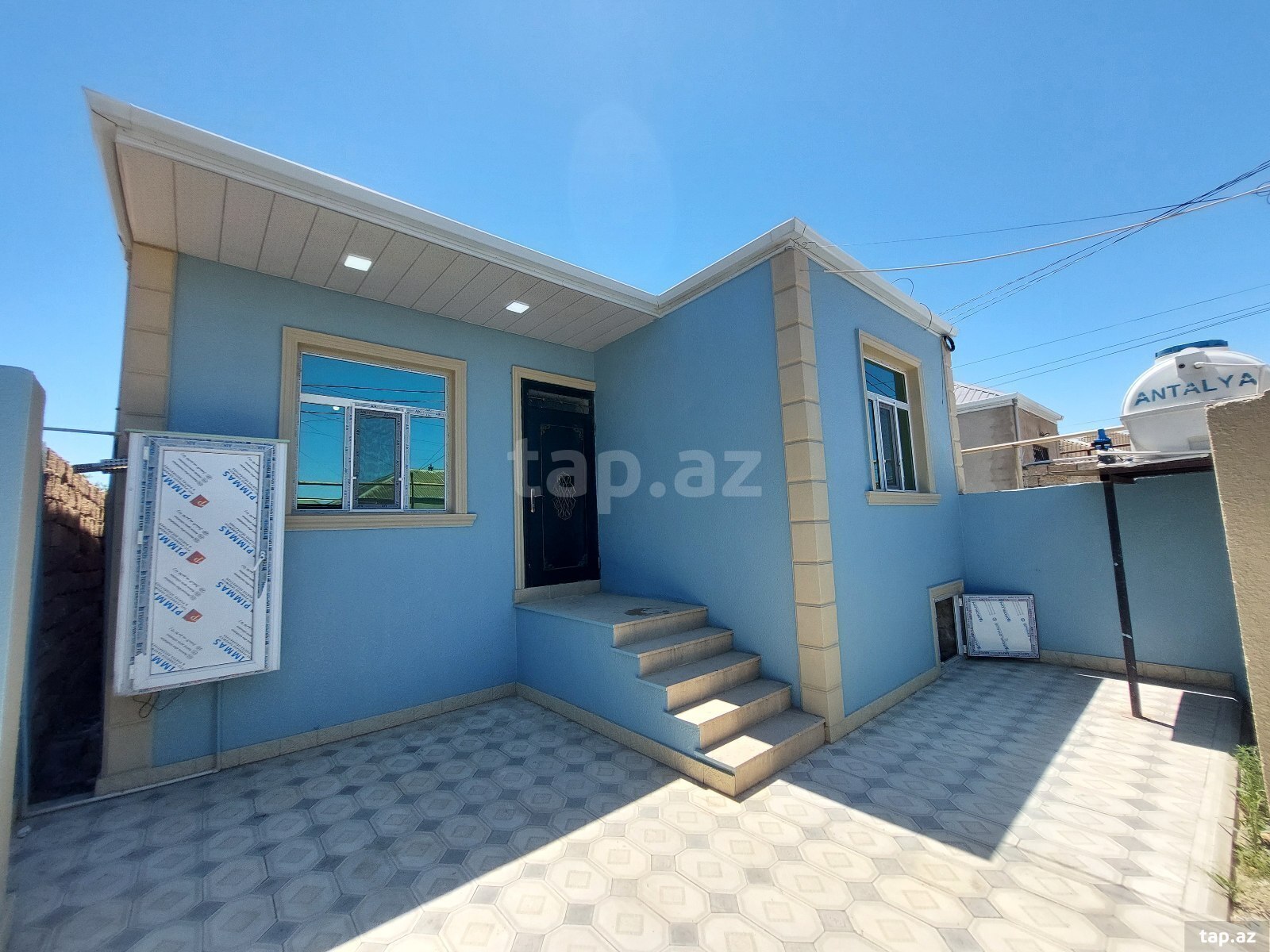 Həyət evi, Binə qəs.