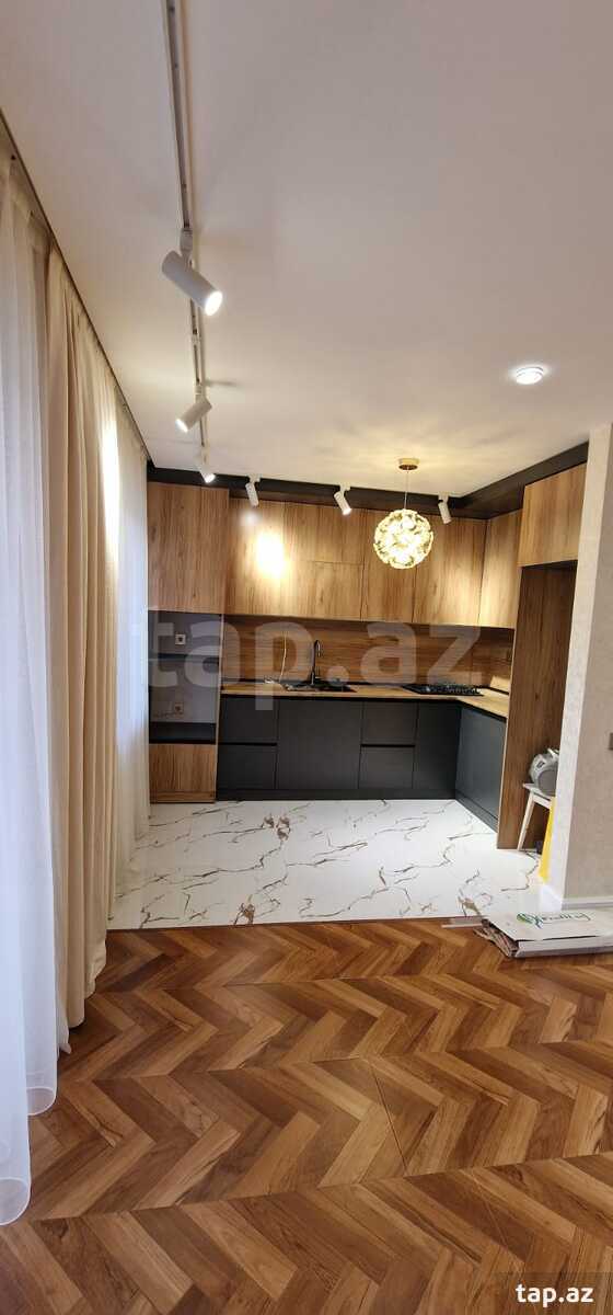 2-otaqlı mənzil kirayə verilir, İnşaatçılar pr., 80 m²