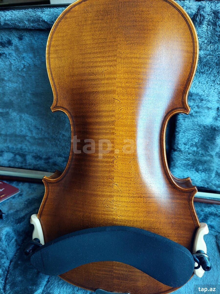 Alman Höfner H8 Violini  (4)