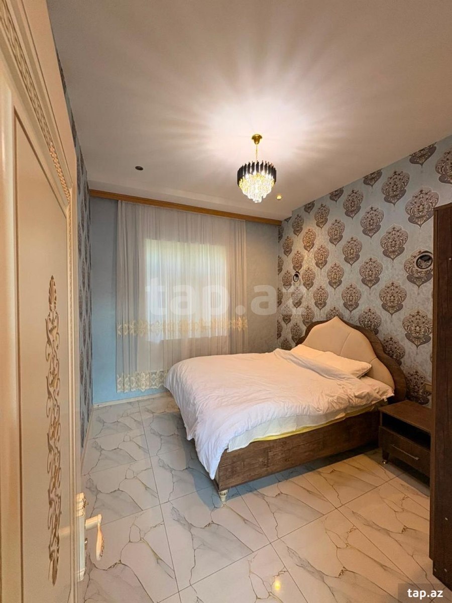 Villa, Qəbələ r.