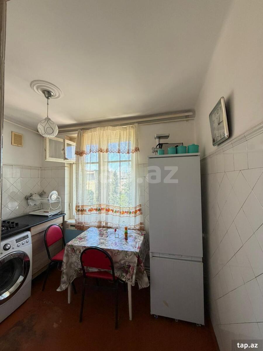 2-otaqlı mənzil kirayə verilir, E. Akademiyası m., 60 m² (6)
